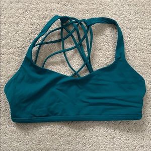 LuluLemon Free To Be Wild Bra Size 6
